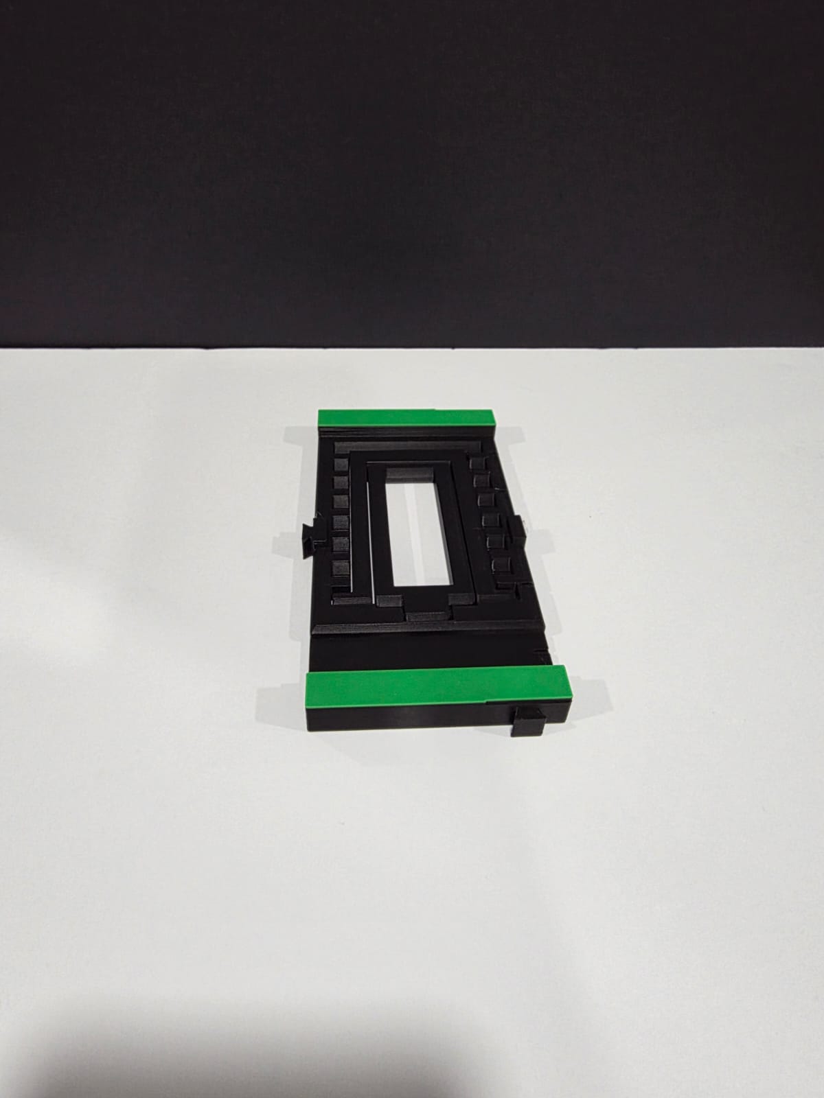 BoundBox™ Phone Flex Stand